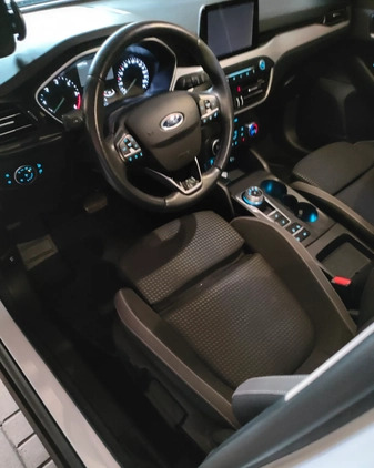 Ford Focus cena 65600 przebieg: 185200, rok produkcji 2020 z Śrem małe 211